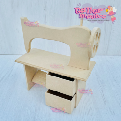 MAQUINA DE COSER CON PEDAL